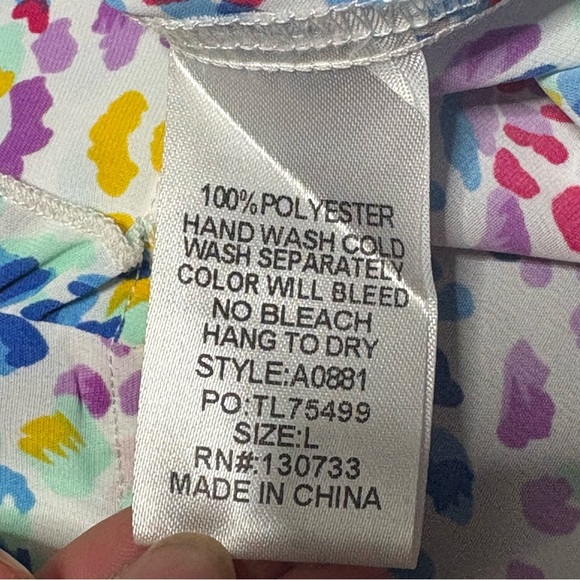 Umgee Multicolor Abstract Blouse - Picture 9 of 10